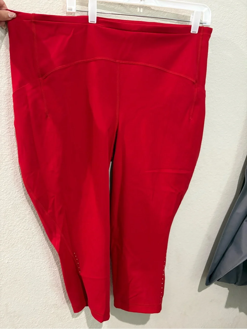 lululemon athletica Red Capri Workout Leggings